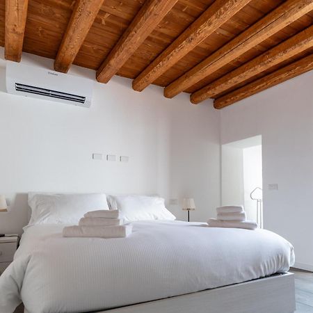 Piazza Del Lago Suites Menaggio Dış mekan fotoğraf