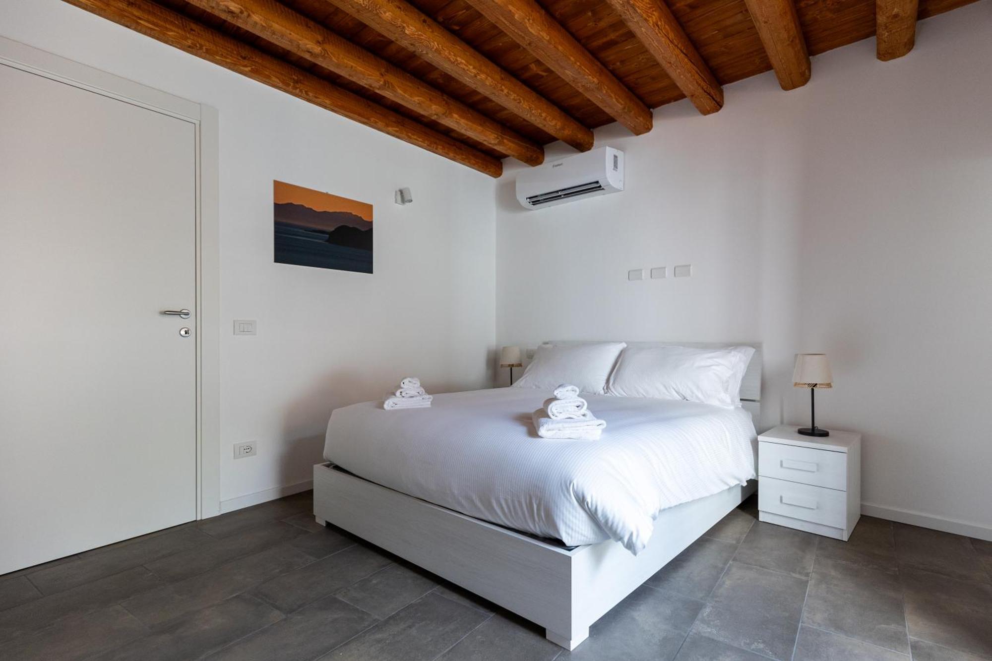 Piazza Del Lago Suites Menaggio Dış mekan fotoğraf
